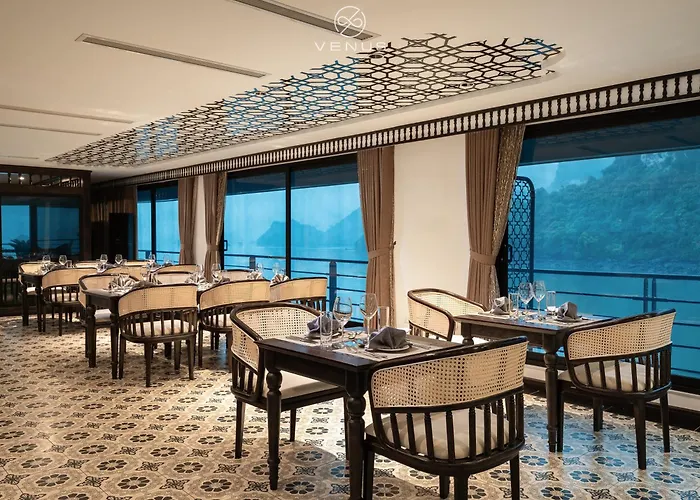  Era Cruise Lan Ha Bay