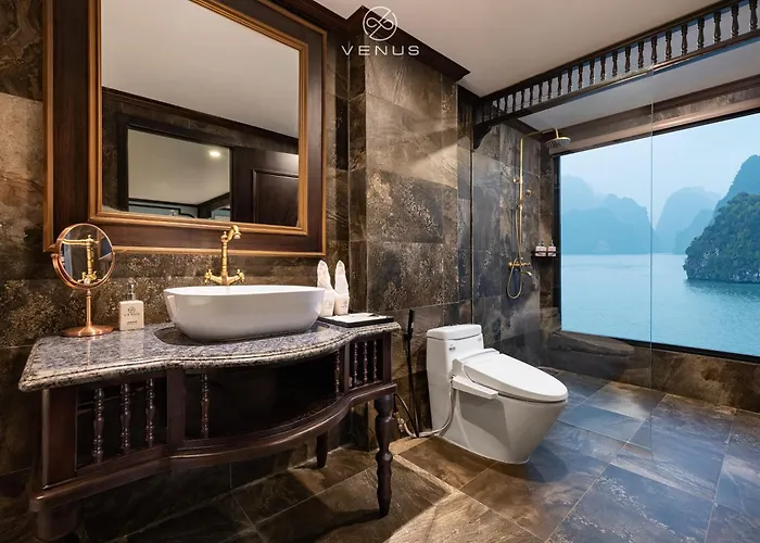  Era Cruise Lan Ha Bay Hạ Long